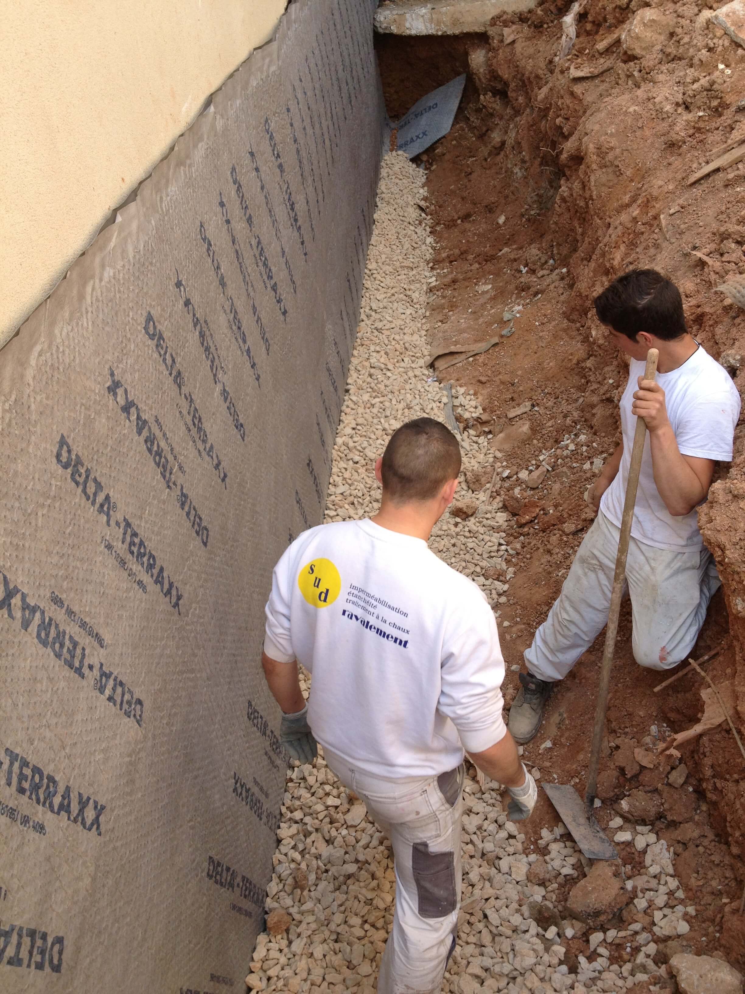 Étanchéité d'un mur enterré à Martigues - Sud Ravalement